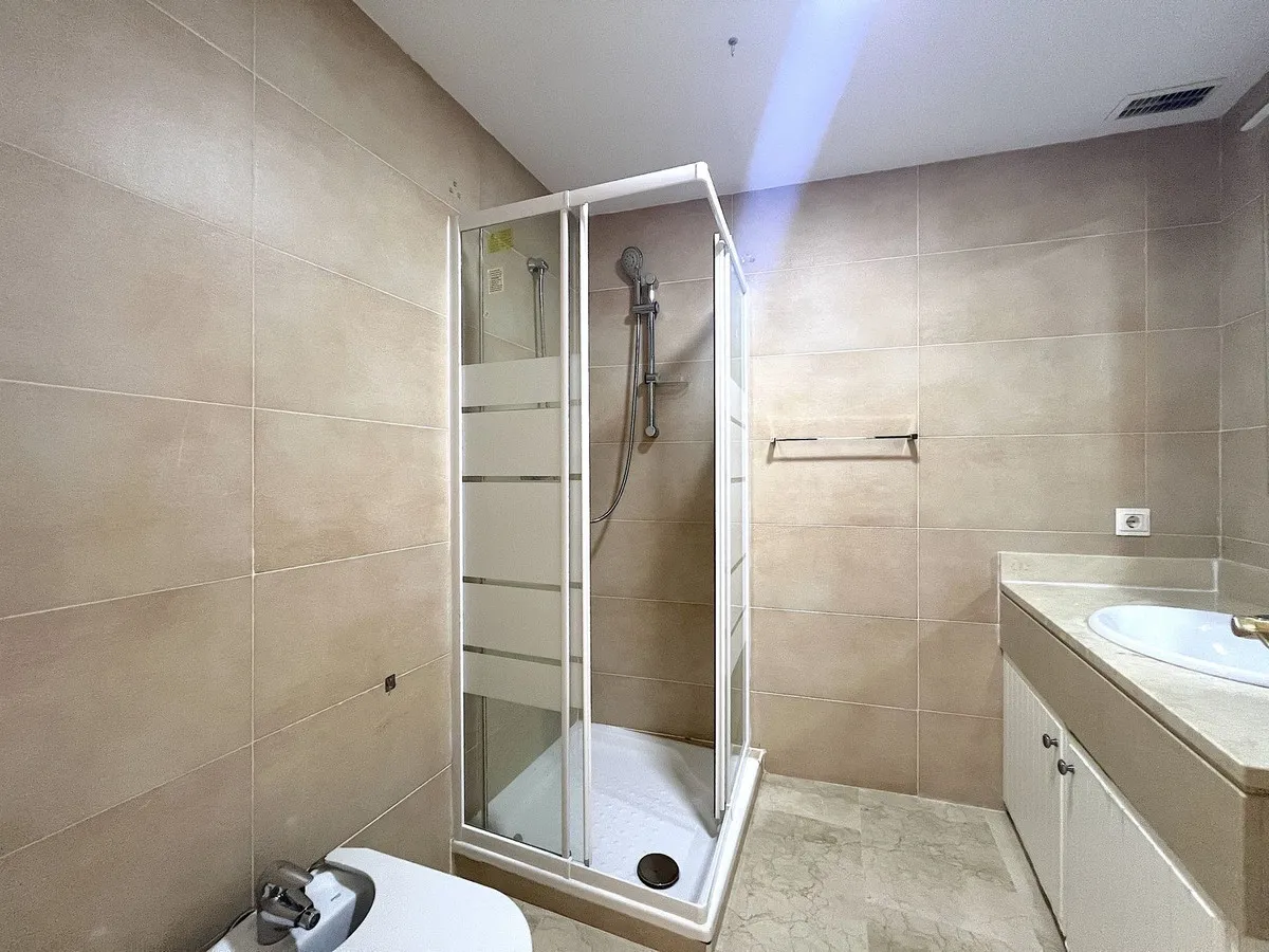 041b20a8-9c08-489c-ad17-0f189f64607a