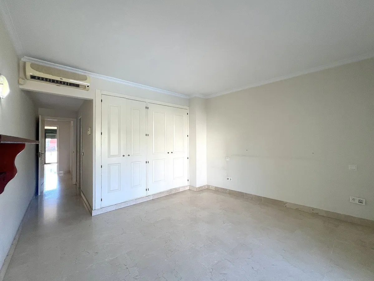 14396e00-6482-4b51-8dee-391e924a18dd