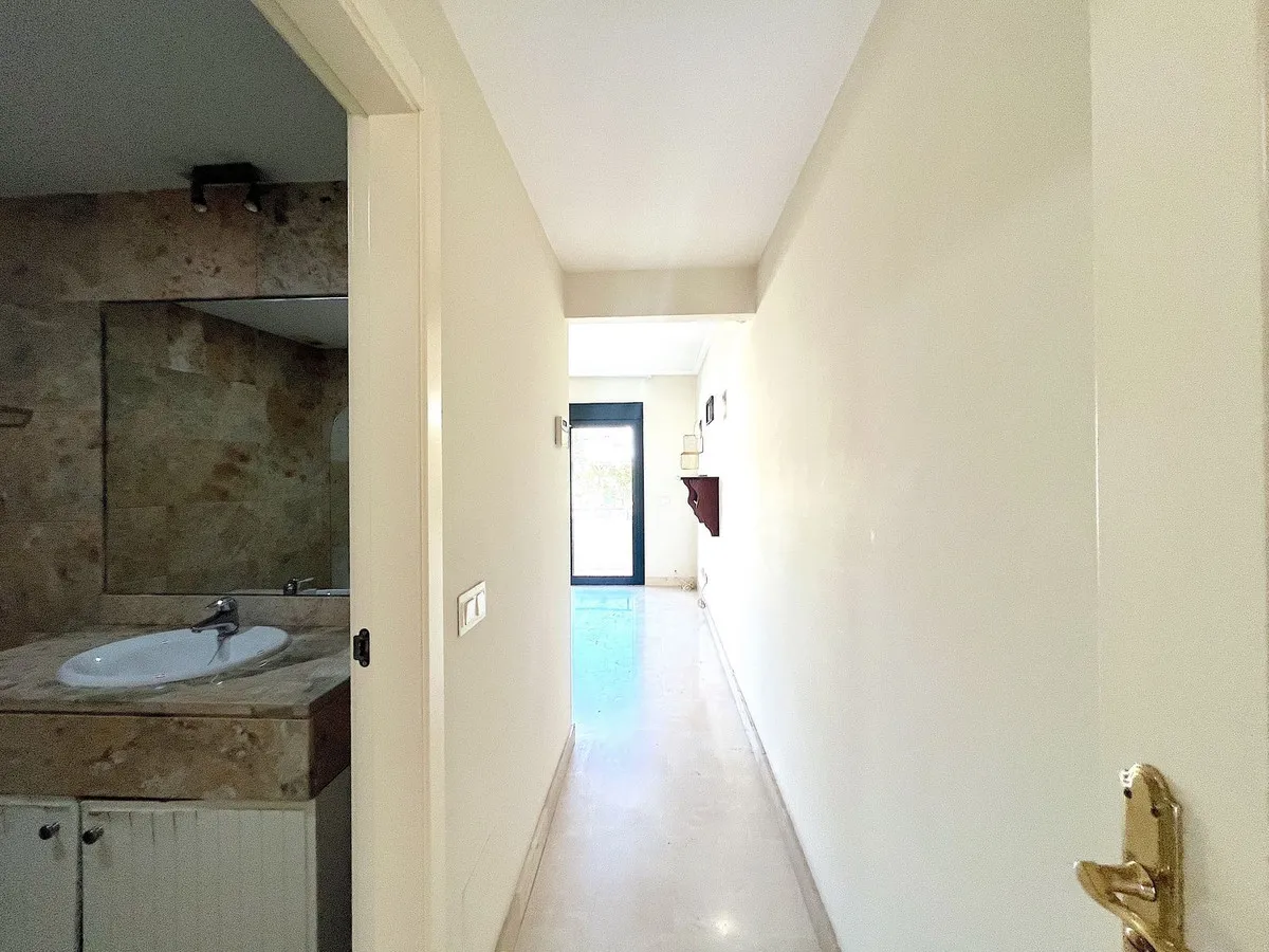 3d213e27-e87e-41f7-9b64-181d4cd5151b