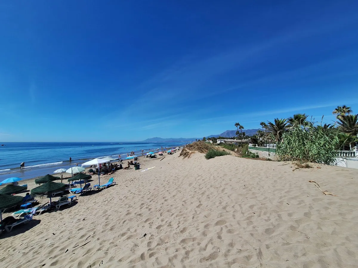 1bf61617-c80f-473a-9fe6-3755b8cb8579