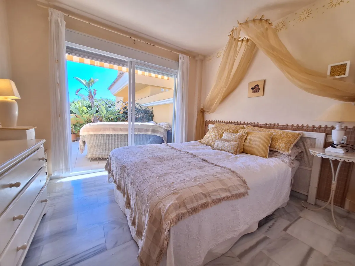 52bdd83c-d6a9-436a-a00c-e5f222329f5a