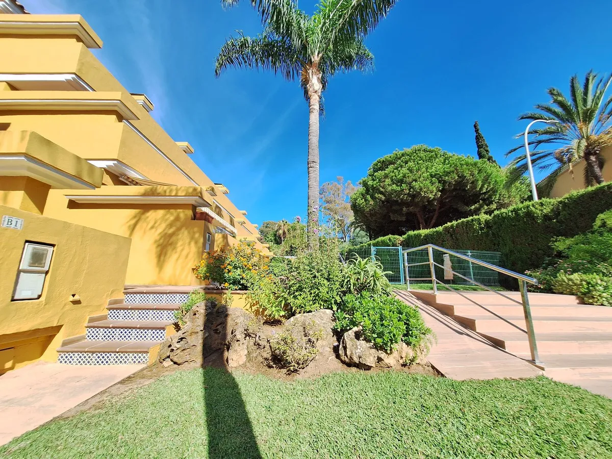 64cf1937-323a-46be-b578-e97f9d6bc995