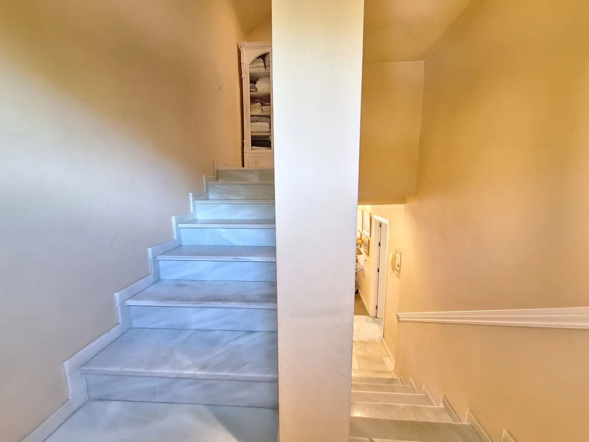 70309635-b58e-4bec-8ea9-0c14a3775610