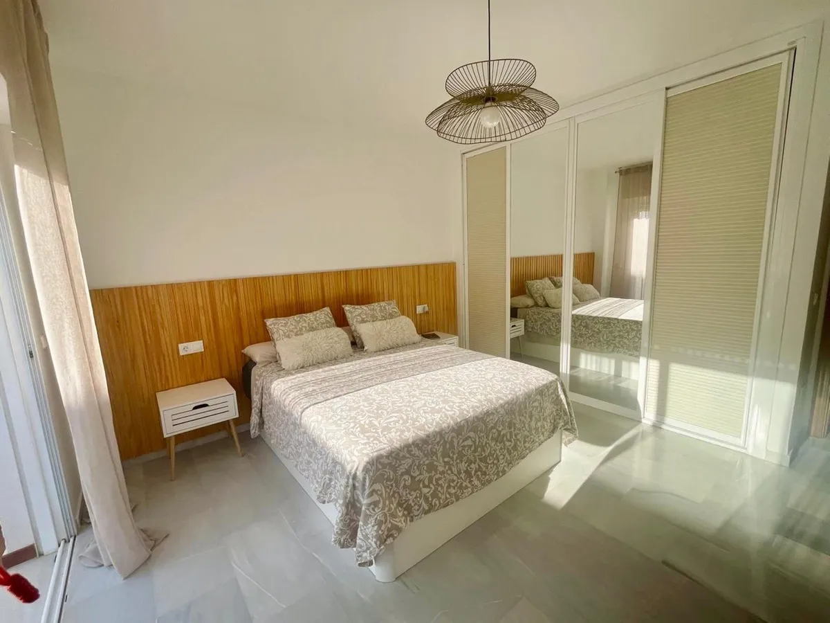 bc292311-3fa2-484c-baea-7950d8bf88fc