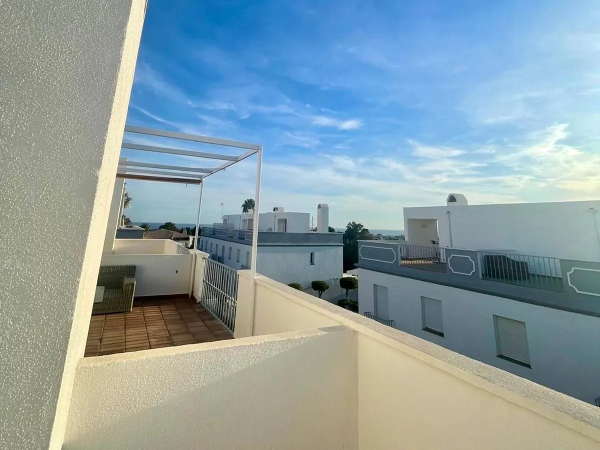 f263b7ef-1cd0-4989-8d4f-8348a95493c2