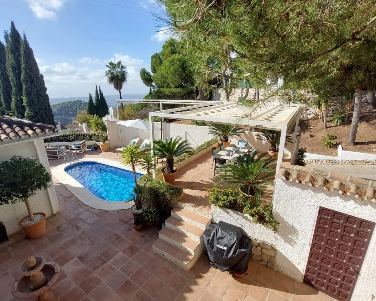 37736377-52cc-4487-9953-2a3d4db774a8