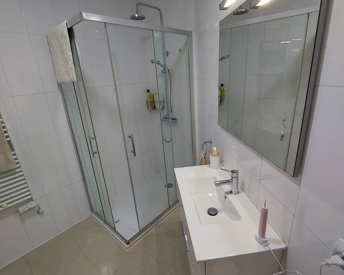 596367a0-40ff-4efc-8683-48f93d1873fc