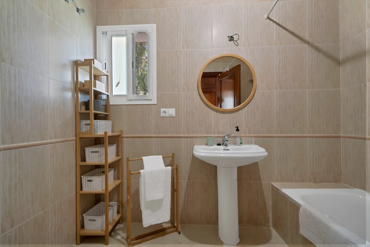 0f149730-f96c-4123-a372-cc797a6c10c4