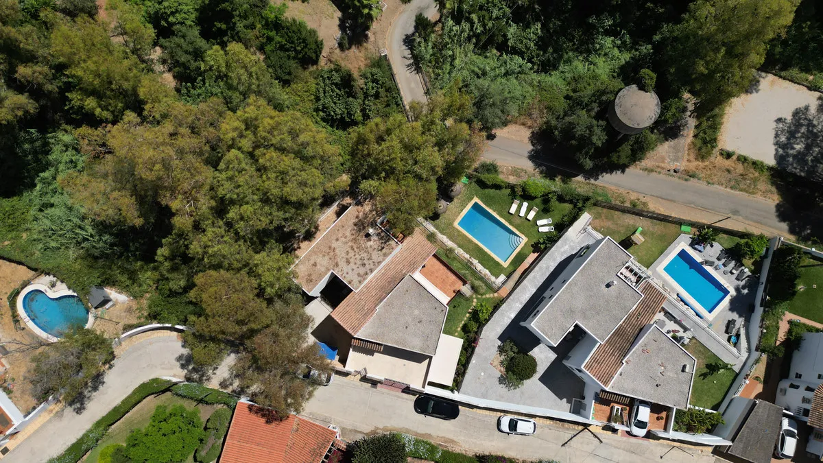 774f5244-a143-44c0-994d-85343d6af20a