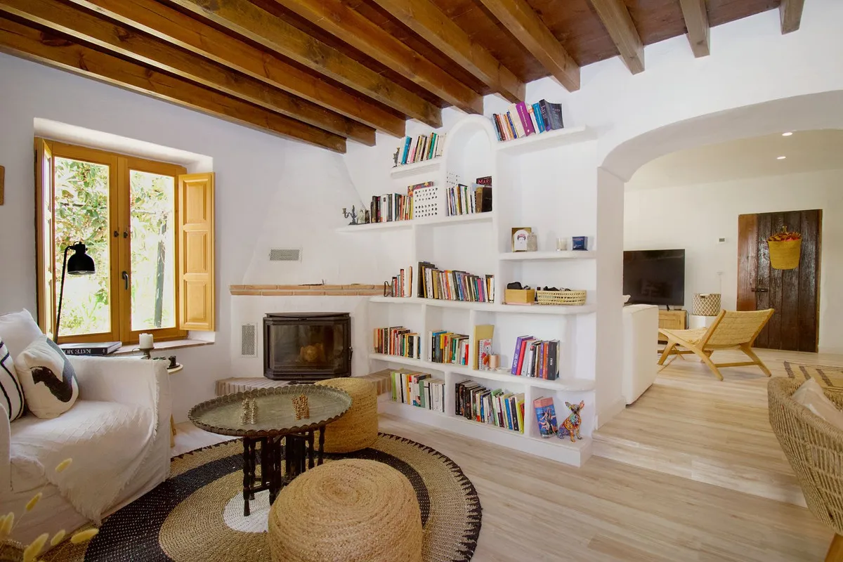 5fba596d-8c1d-403f-8e26-a2187de3cbc1