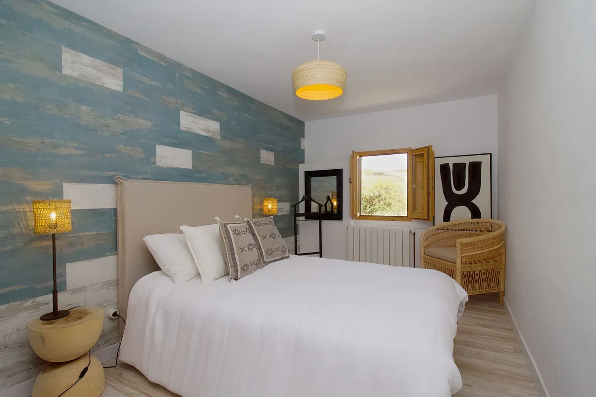 6b836952-2262-4df6-b1e0-f66e6876472d