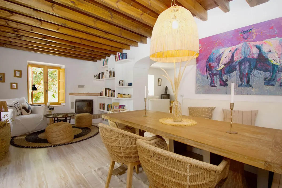 76f3075e-285e-4c5e-b38a-2f93feef396d