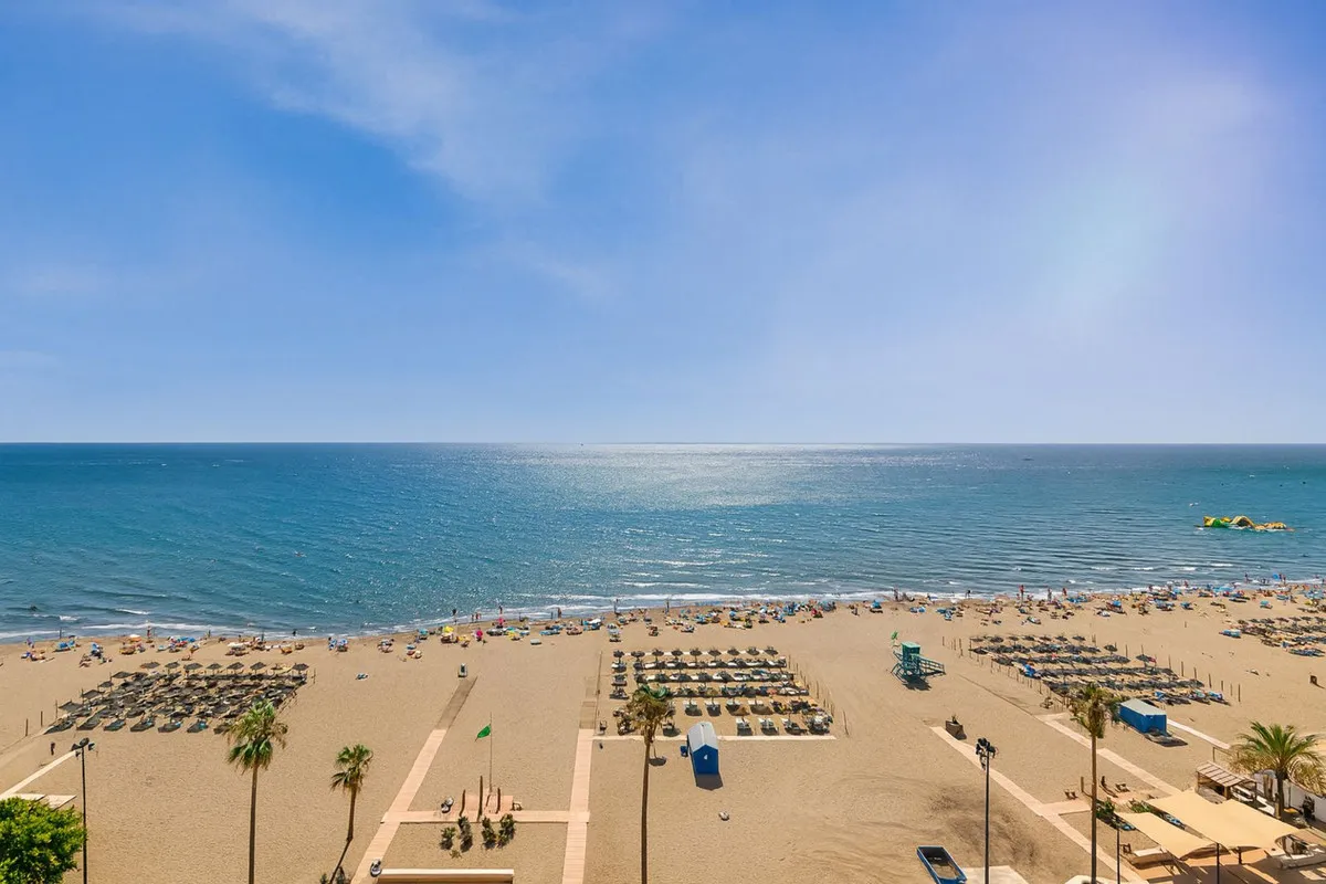 0f121ca8-c172-4b9b-99a0-970d7f2026f7