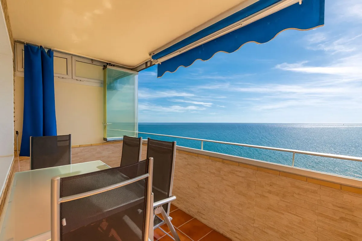 f166e677-d0cd-476f-a5a4-9471afecb7be