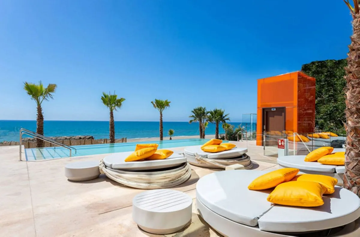 04613b77-f861-470f-81fe-e90323deda8f