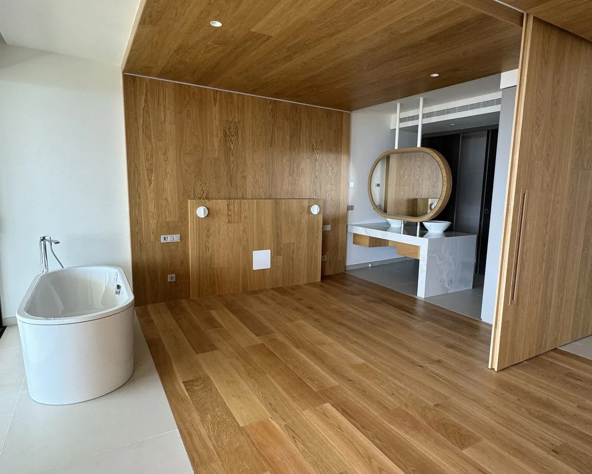 bcbd7c51-8161-4c99-9134-6f02e6be79b8