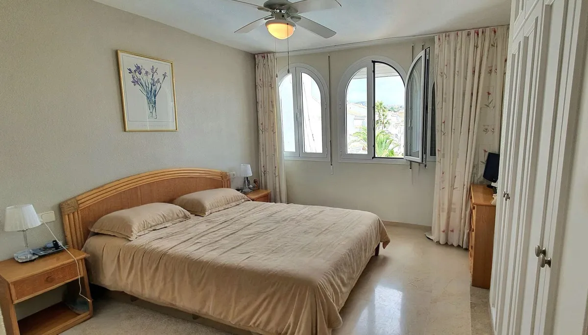 89b9c1e7-f1a4-4caf-8e3a-7e114cec622f