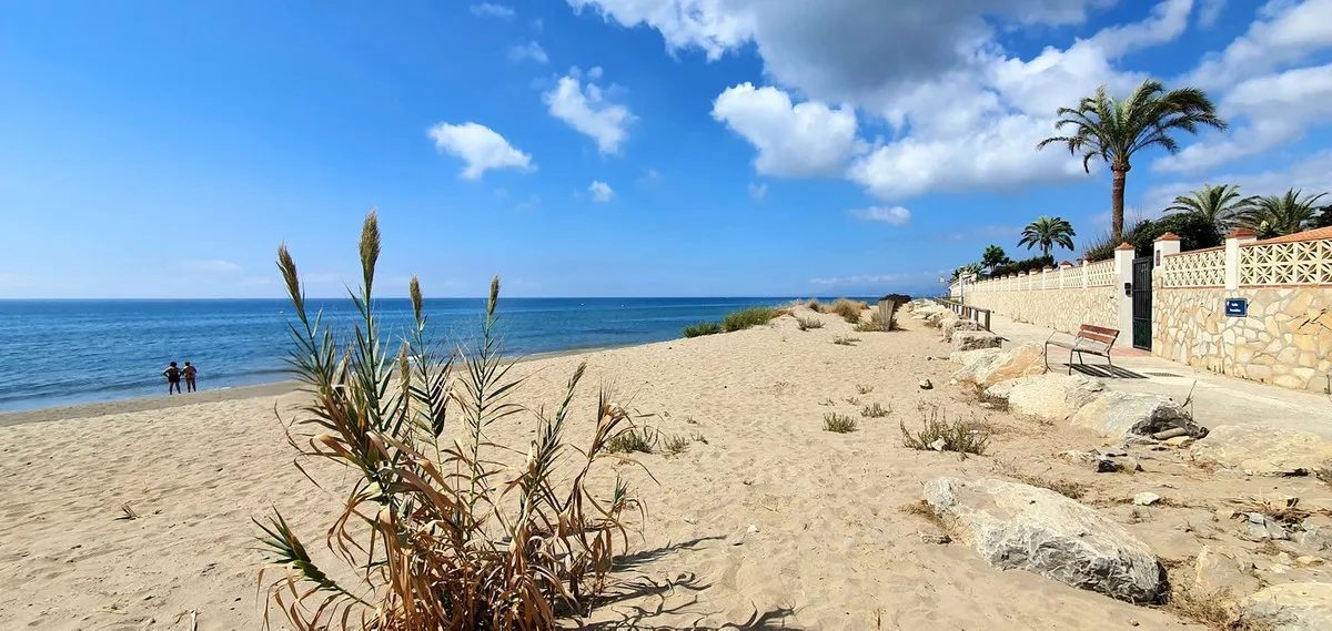 efc24bc6-f4b1-417a-ada4-e0ce42f17074