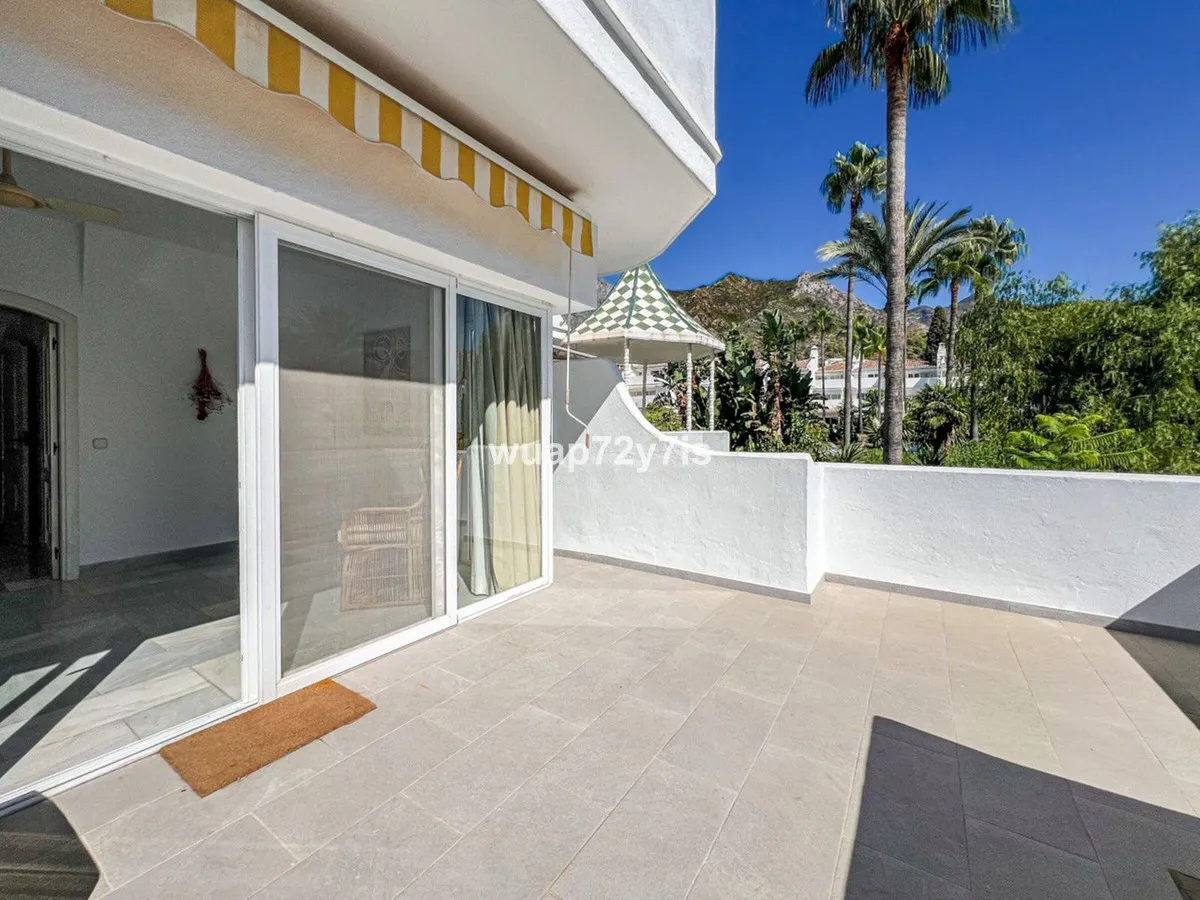 4be0d3d4-950b-4afa-8142-1d768e12b202