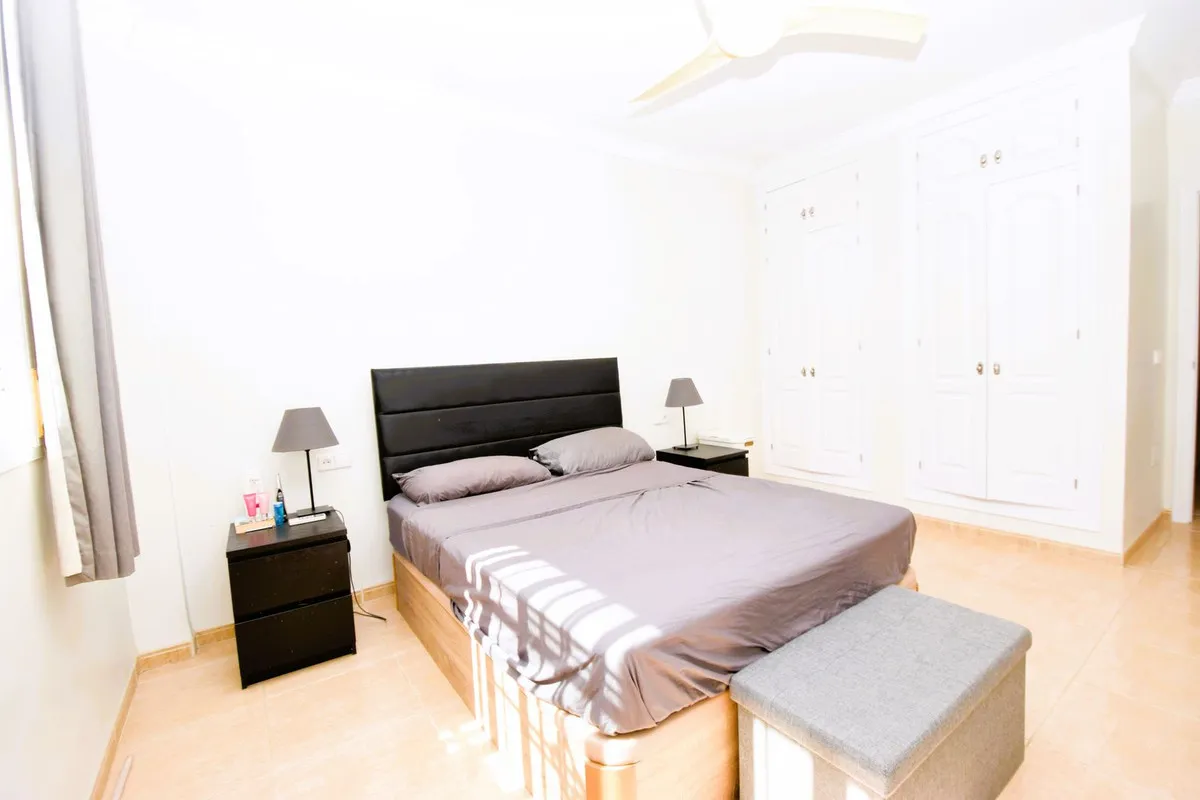 52fef46c-b5f8-499c-b53e-6453548fb503