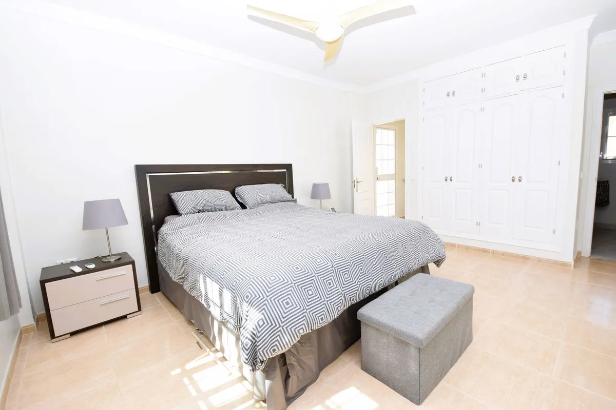 7c599abb-743c-47a5-9e58-be0ca0b0d974