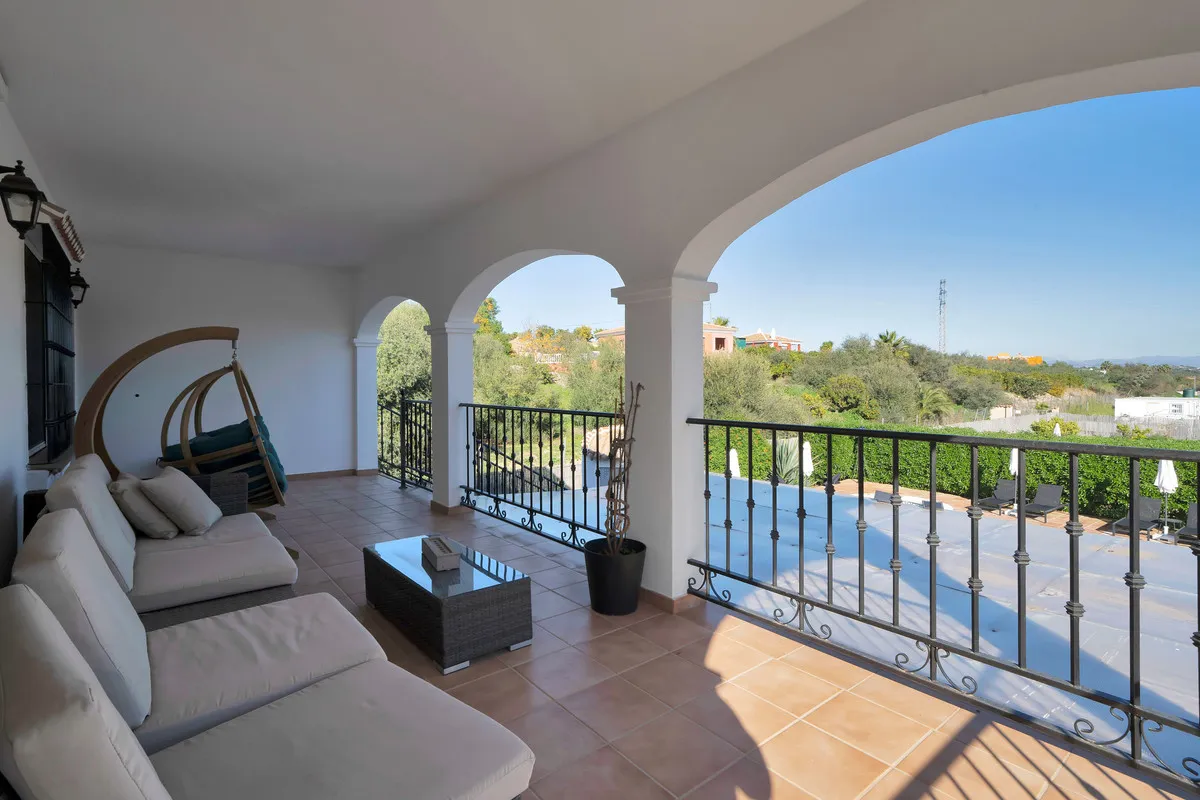 3bd8092b-52ad-496d-86c0-bb2f73eab71e