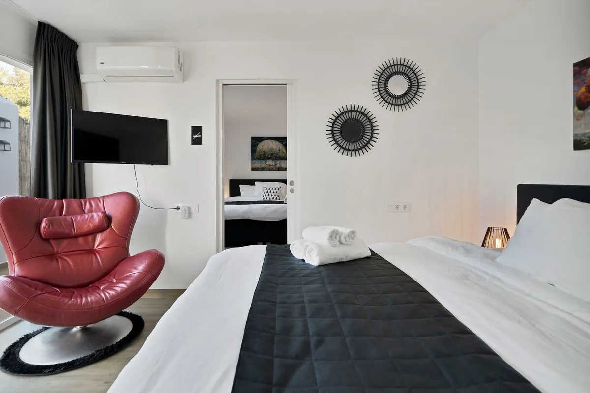 3e7ff130-4283-44ef-819e-8f6e6ac7d7ce