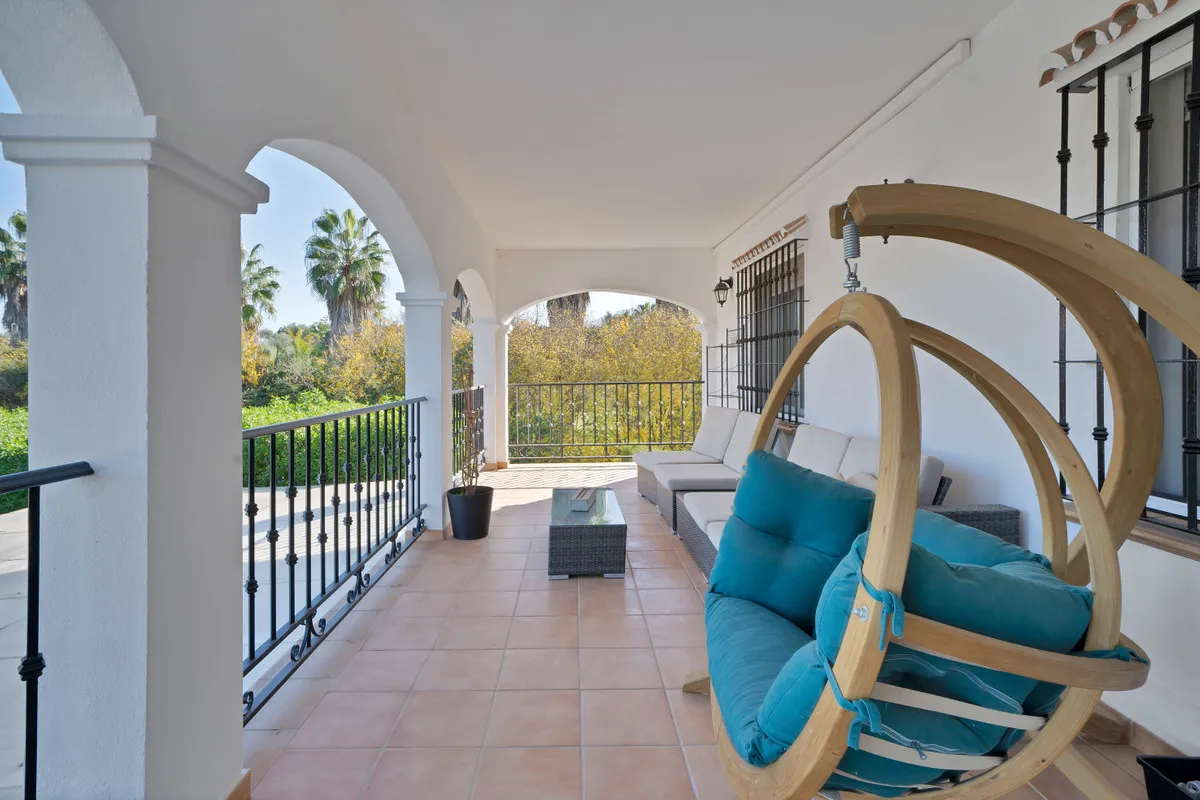 51858b50-a48a-46bb-8aaa-24b56e70bbe7