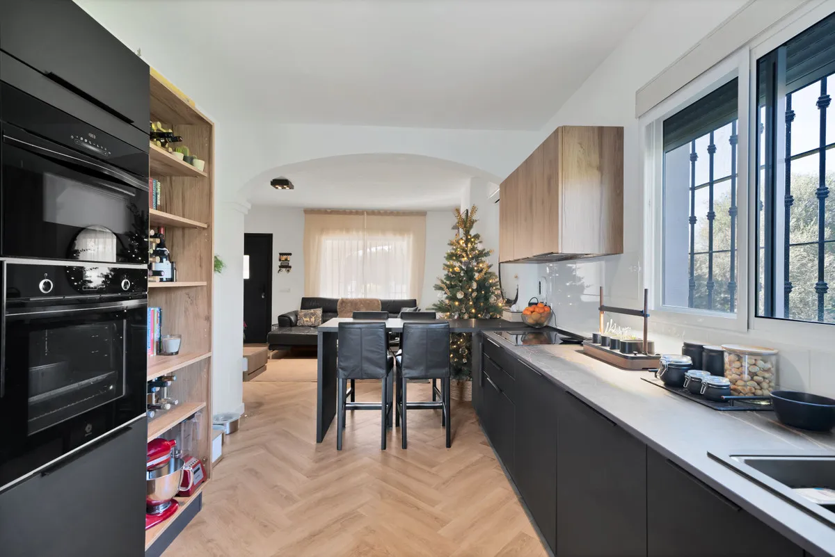 5ccc735d-d6eb-4623-8511-b07717eaac0e