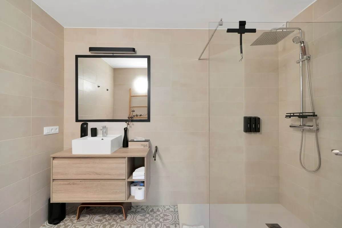 add6beb7-73a3-4e30-9631-0710d30a3a73