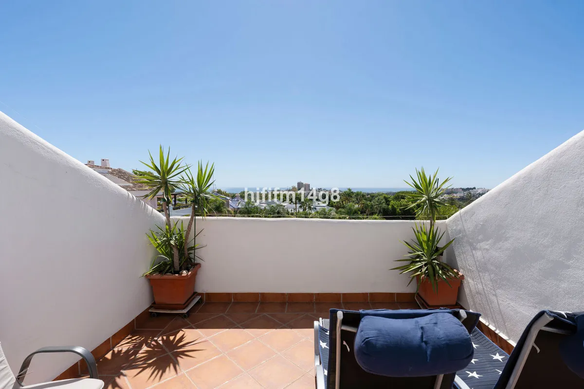 b0118198-07cc-45cd-bb61-2250a962ab87