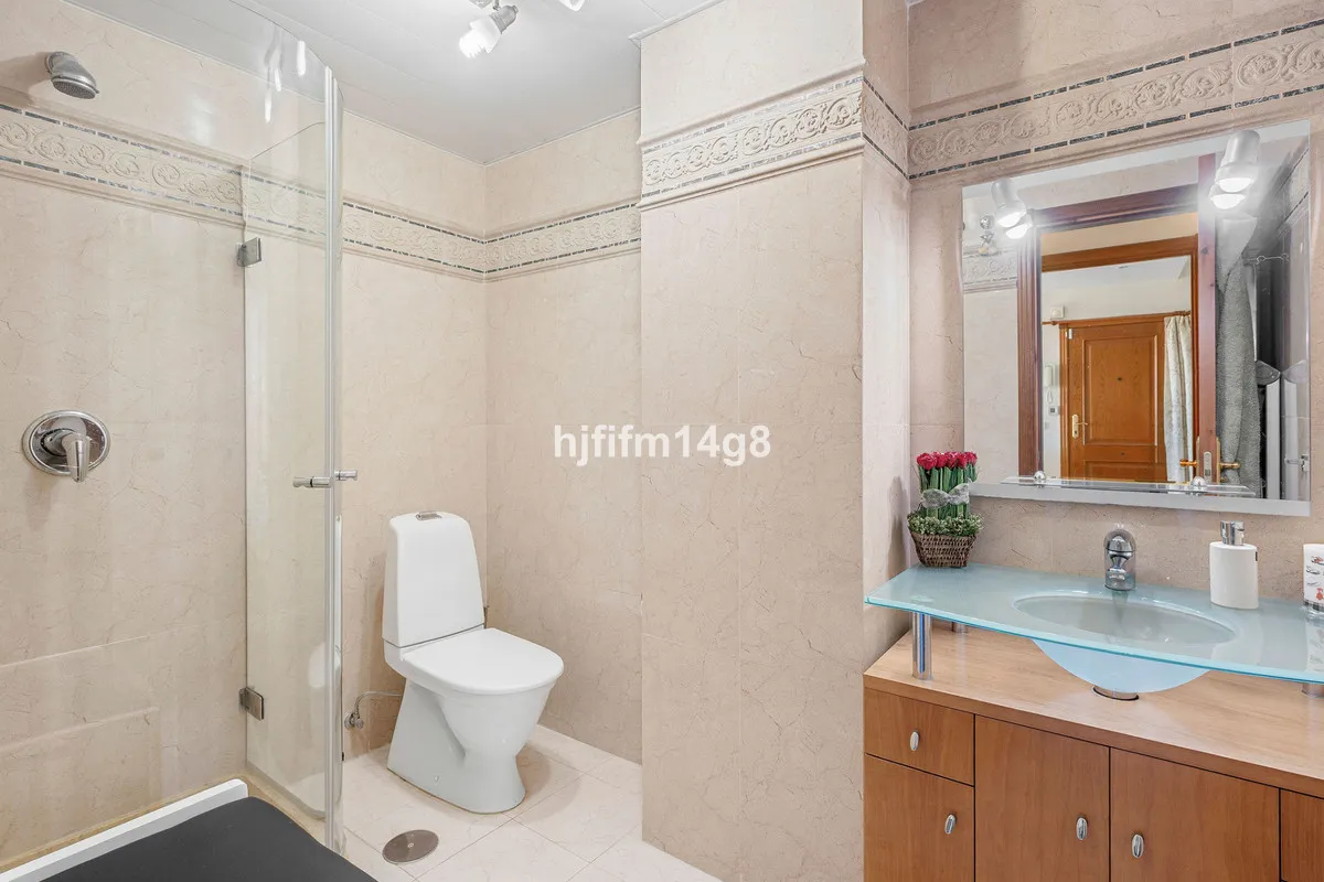 c17cf573-27f3-47dc-8aa2-31672dd6e440