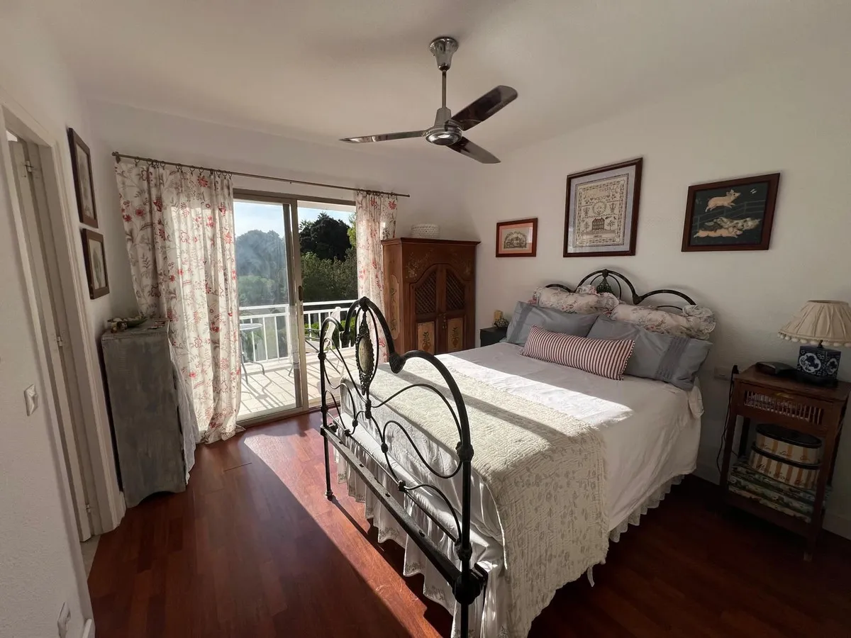 a5e6f69d-5006-450b-a8fe-0c251220376a