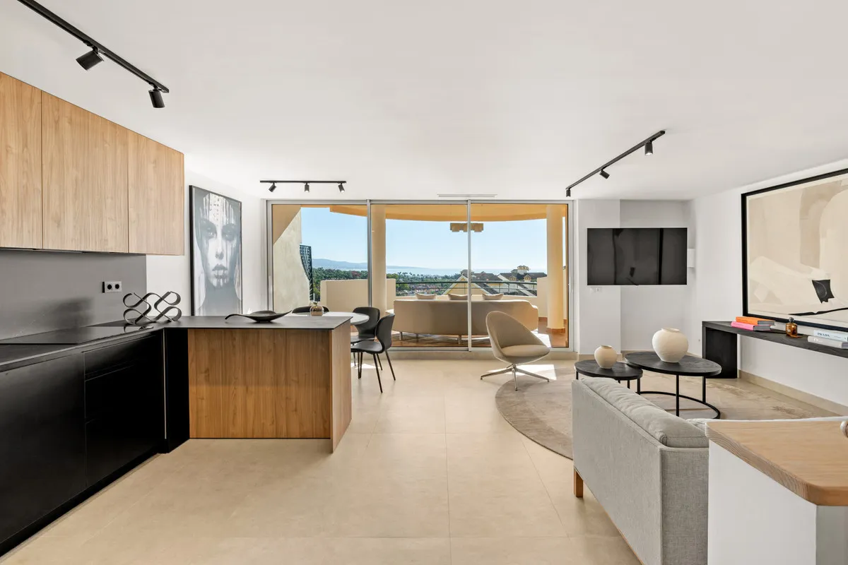 036f1681-cb4c-4abf-866a-7740762a7868