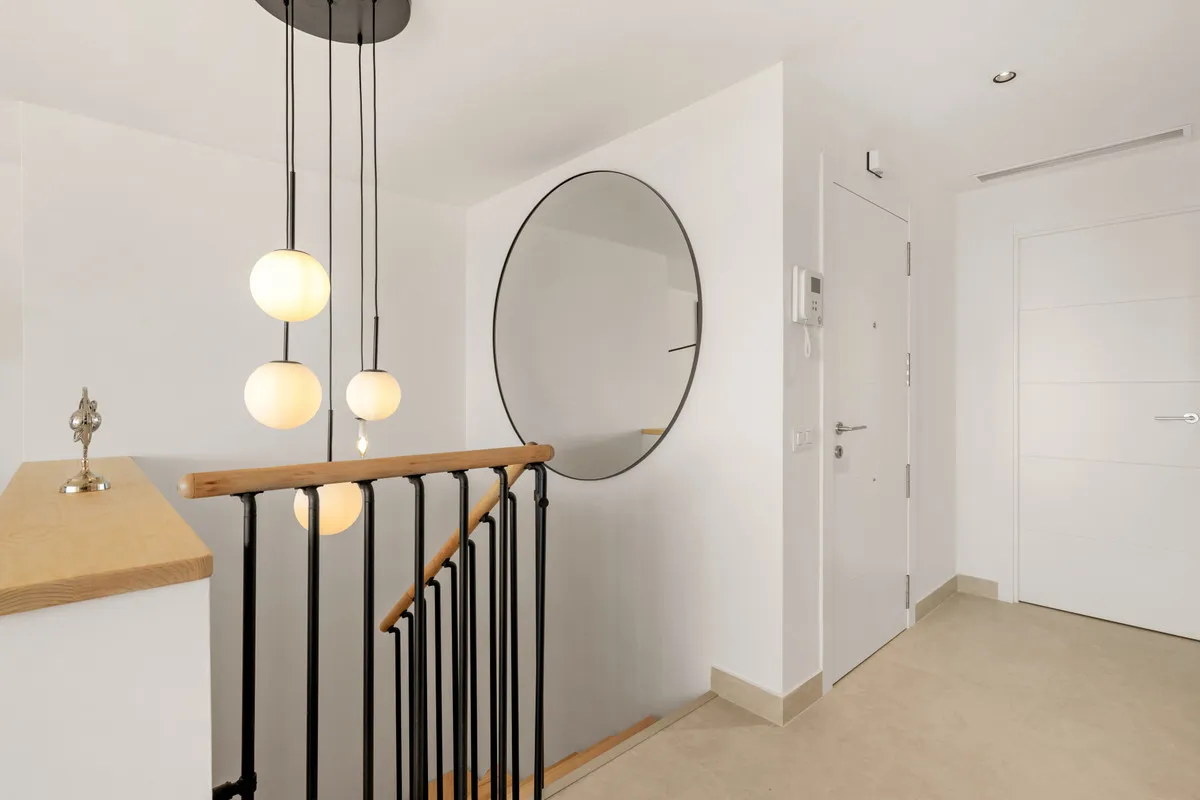 af180f27-7bef-4df2-ab71-c213b724255b