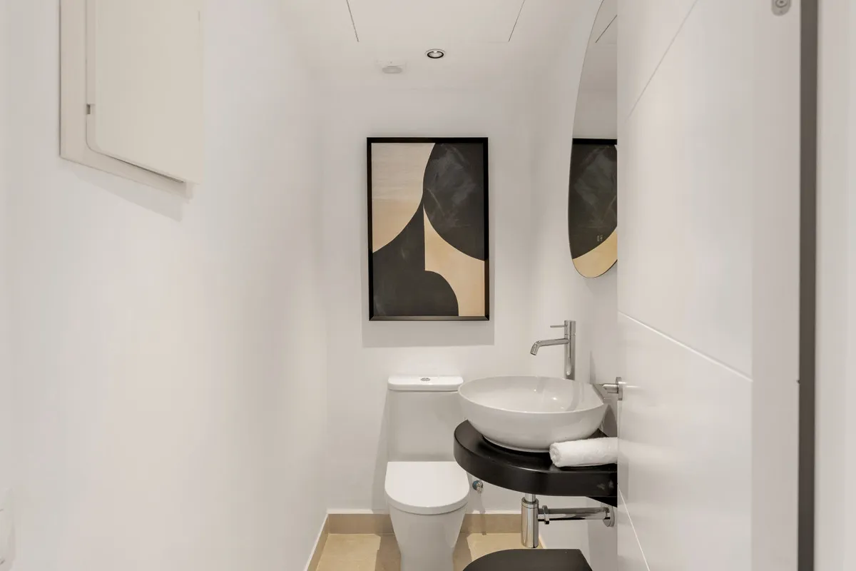 bb0ed737-6694-4063-bcc5-d431e38e895d