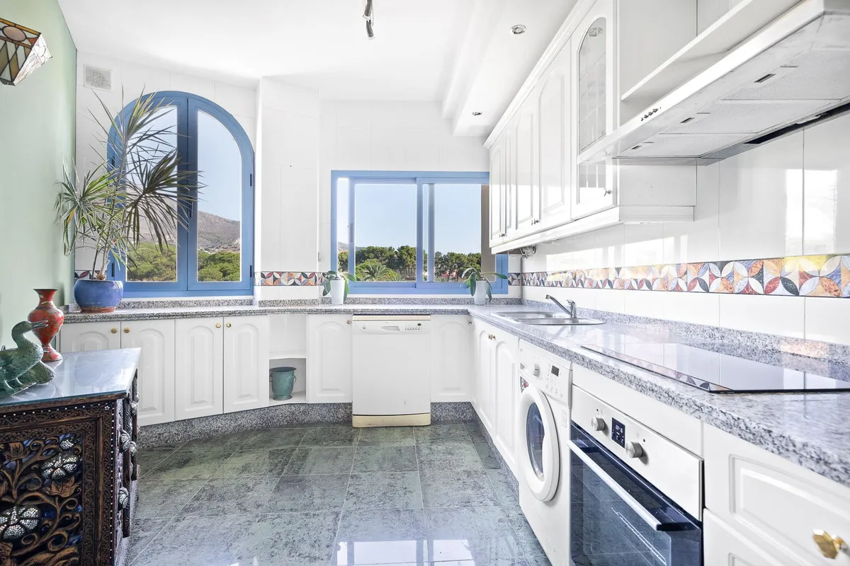 7afce257-6b3d-4f47-b5f6-e8e069500167