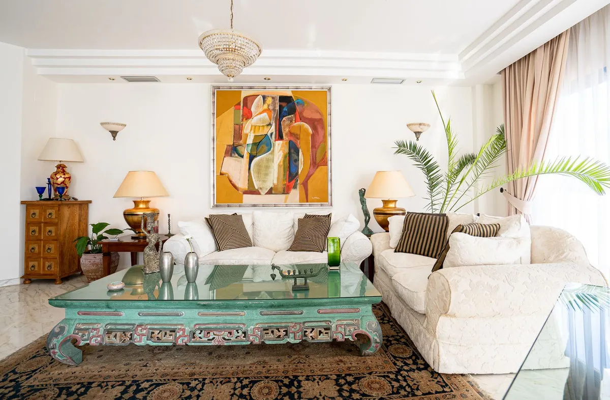 ba4e1d33-84c0-4bbd-a966-971257f97bf2