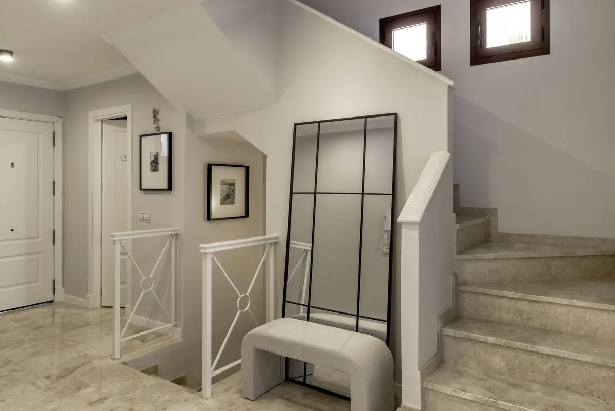 1fb099c4-f19f-4448-8480-90bcefdbe6cd