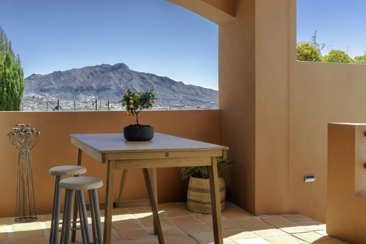 4b3c5f17-5338-4704-a174-3922f281c875