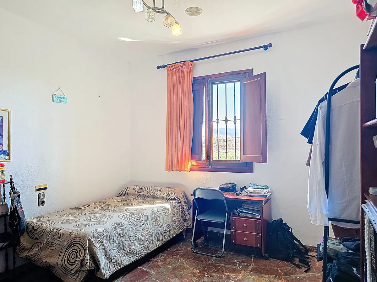 0d81b2da-6db4-4213-8d6e-51fe8dbd22db