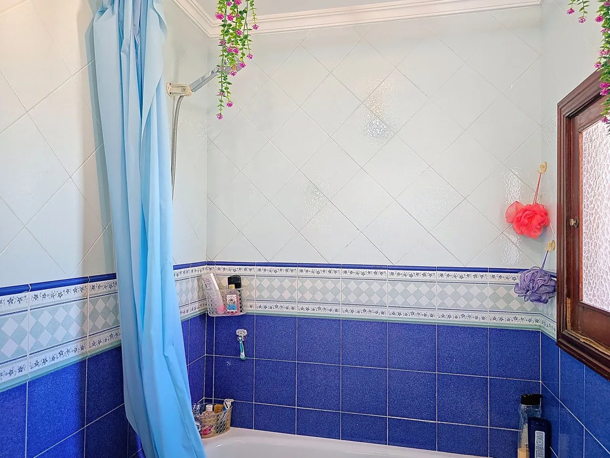 1a961eef-643b-4f6f-977e-cee480d3d7d1