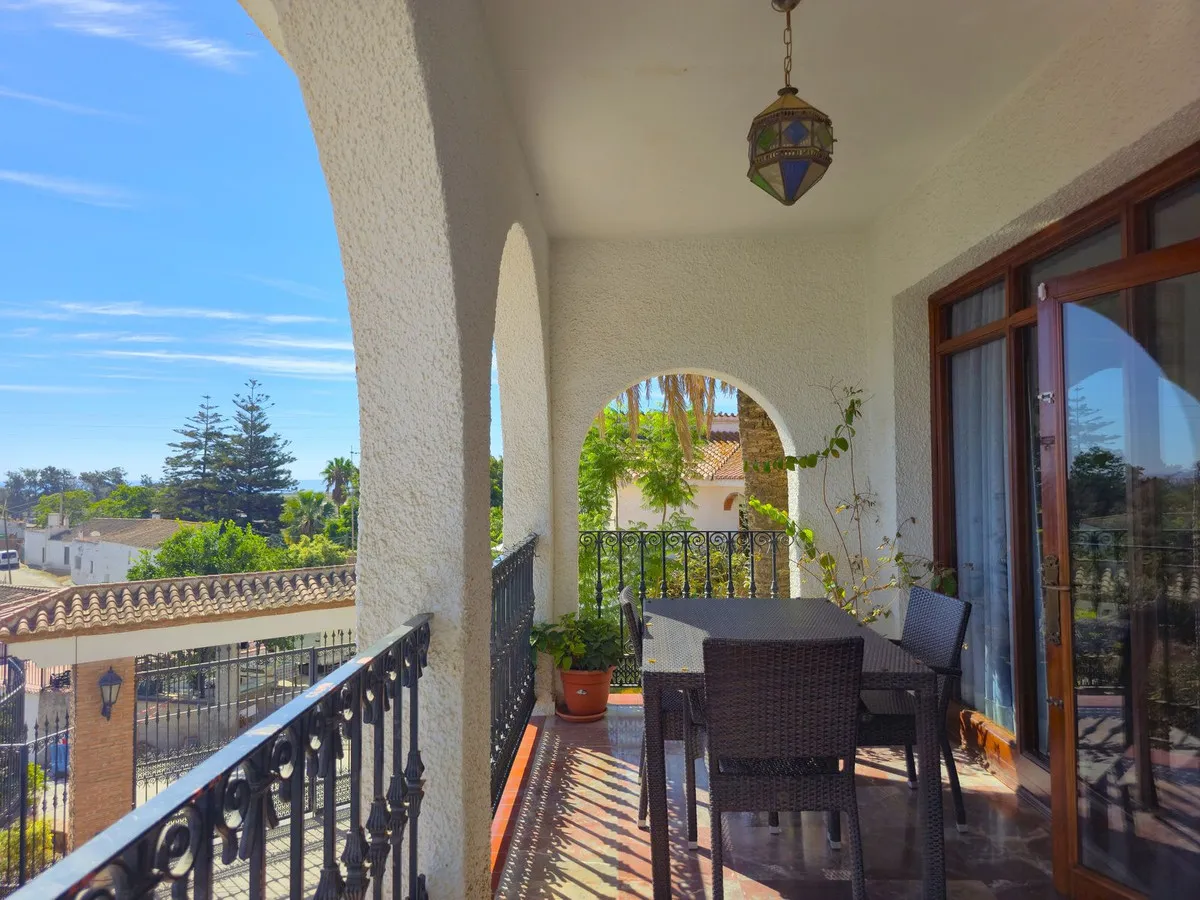 4329bd09-131c-43e2-bec4-8c0d9c2f19e4