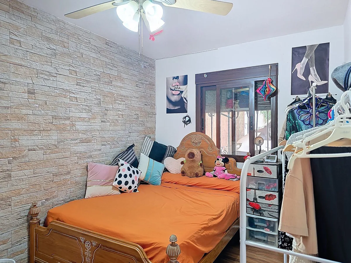 6cc82723-e302-4f2f-8ebb-6e51ccdfe3cc