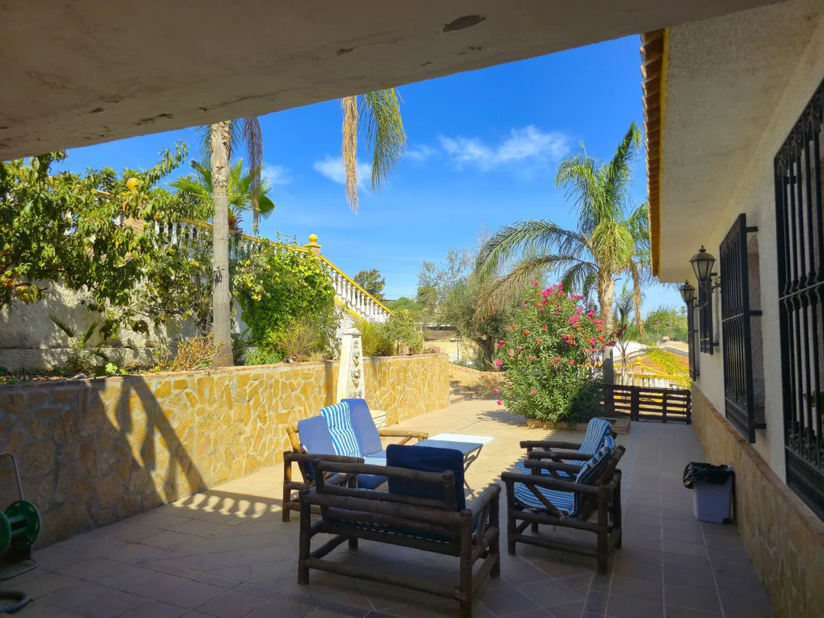 6f58ab32-6a3b-422f-a6db-33735a645440