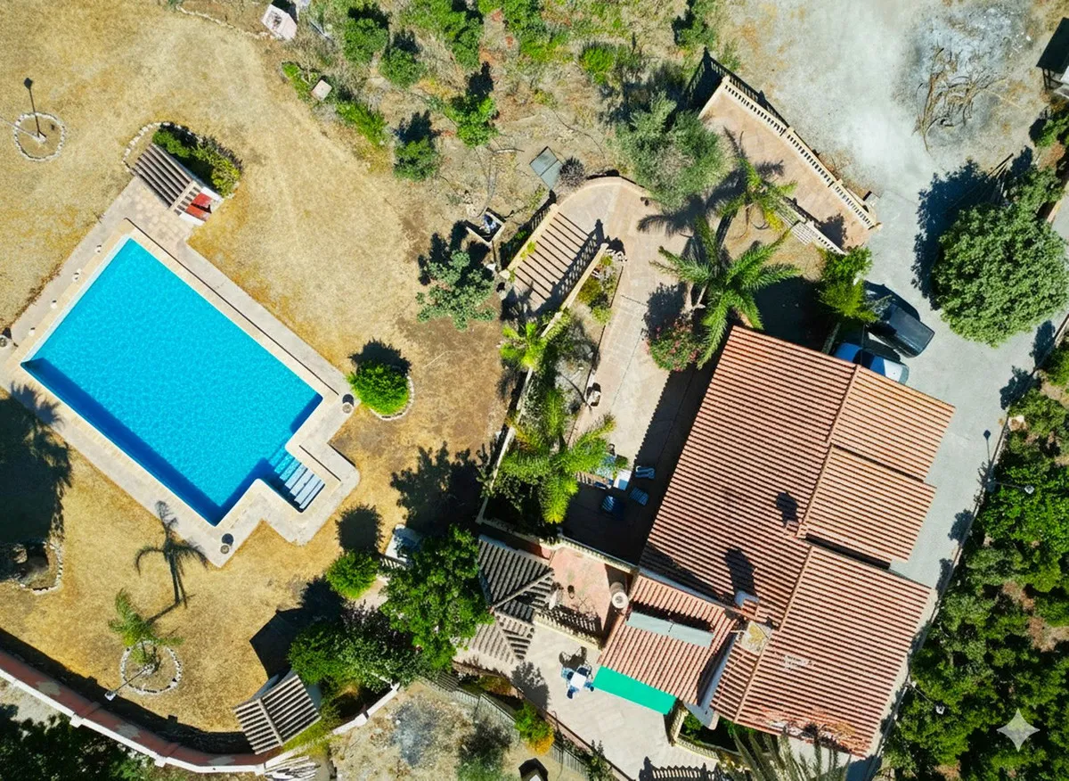 7e514b6c-4ed5-4fd2-968b-78cdfcf9ca85