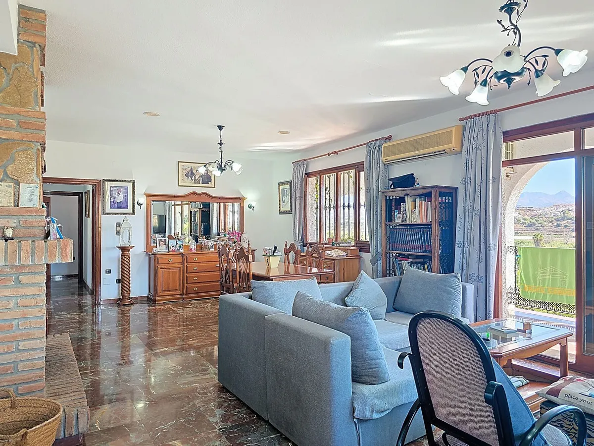 8a47cb42-d3c3-4236-ae94-97c928f64e6f