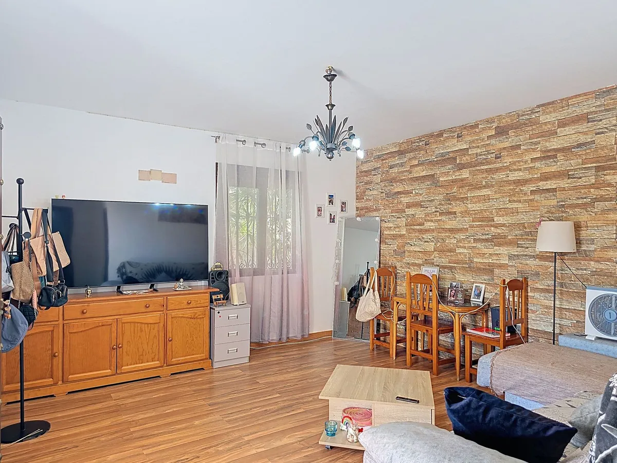 8aa53643-be0f-42ce-a802-bc2c71972d94