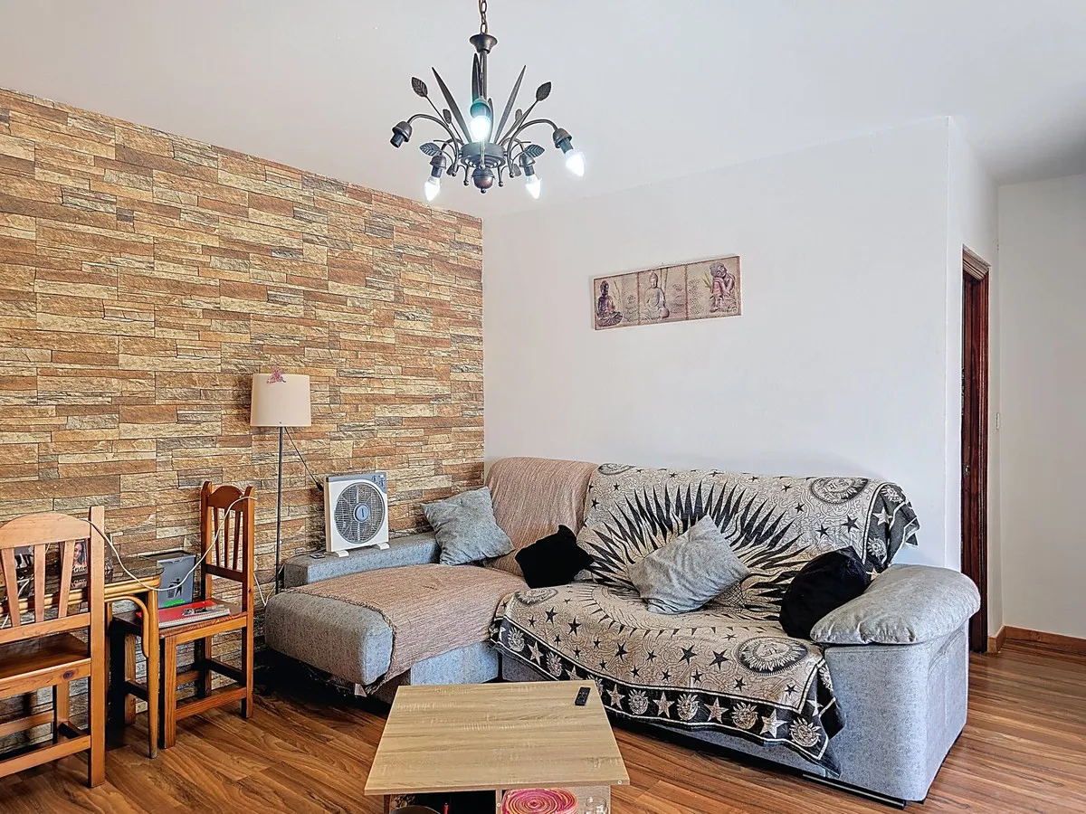 8b00efc7-8113-42f4-a942-0d94cf51d4fd