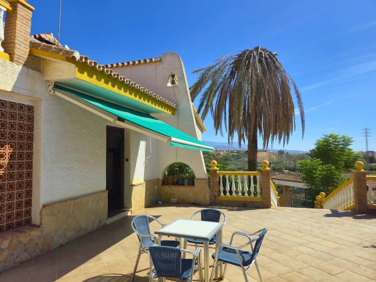 9a33ff9f-e691-4311-8707-5e49587b4705